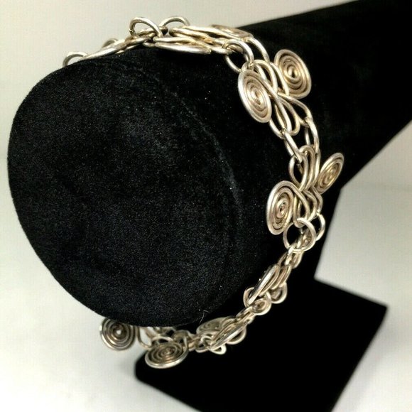 Nickel/Silvertone Ornate Hand Made Bracelet - Picture 3 of 12